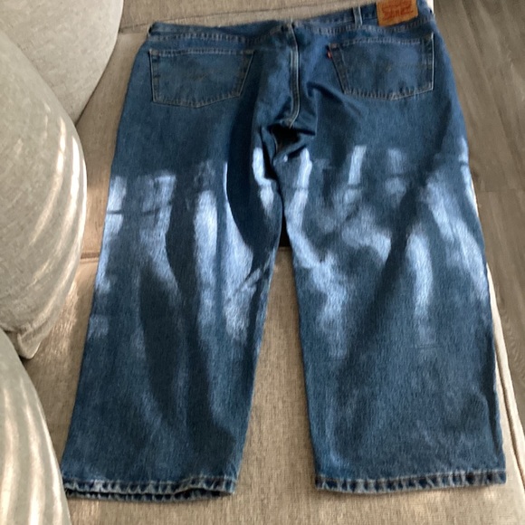 Jeans - Picture 2 of 3